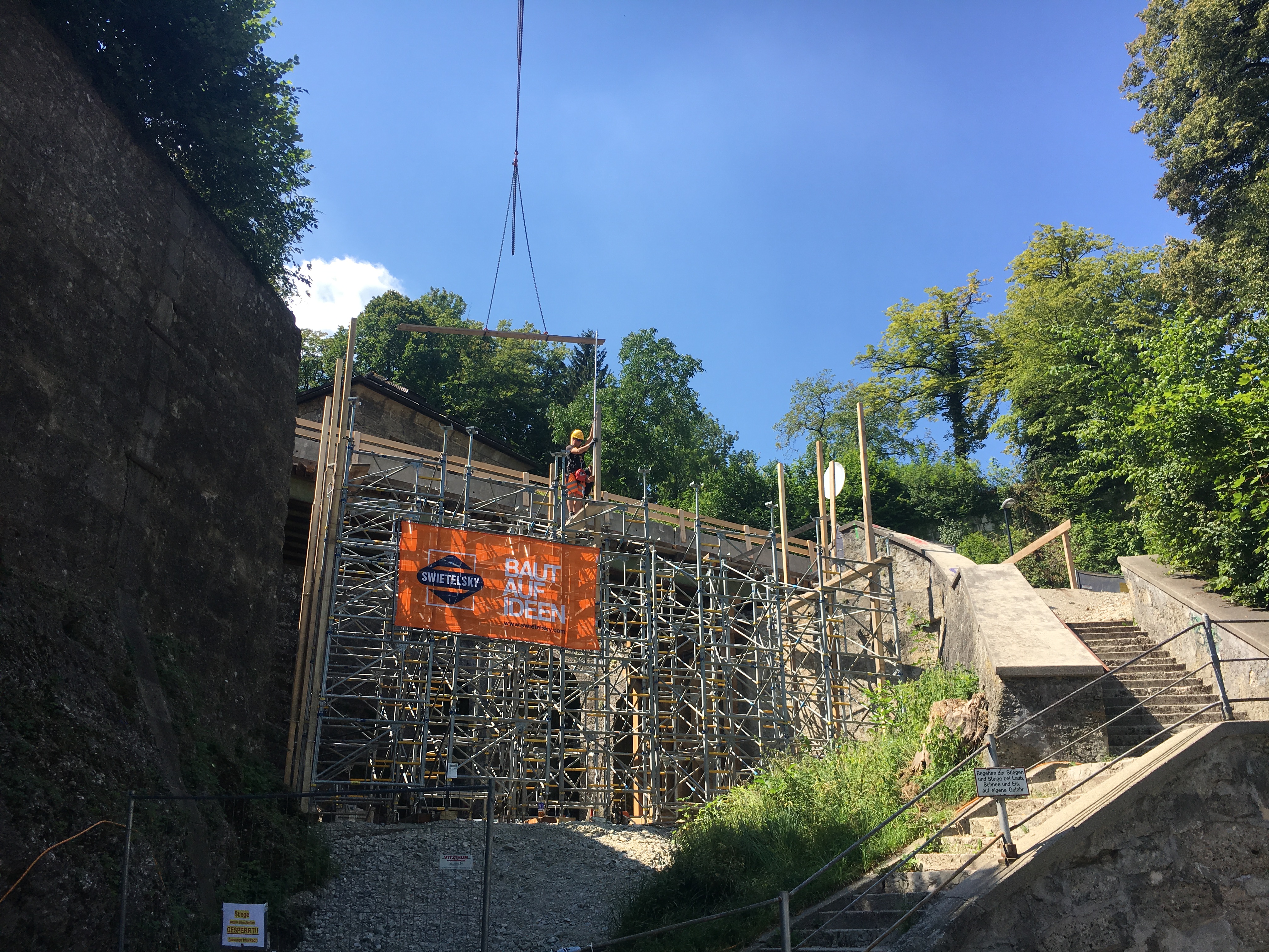 Neuba Brücke Monikapforte am Mönchsberg, Salzburg - Edilizia stradale e costruzione di ponti