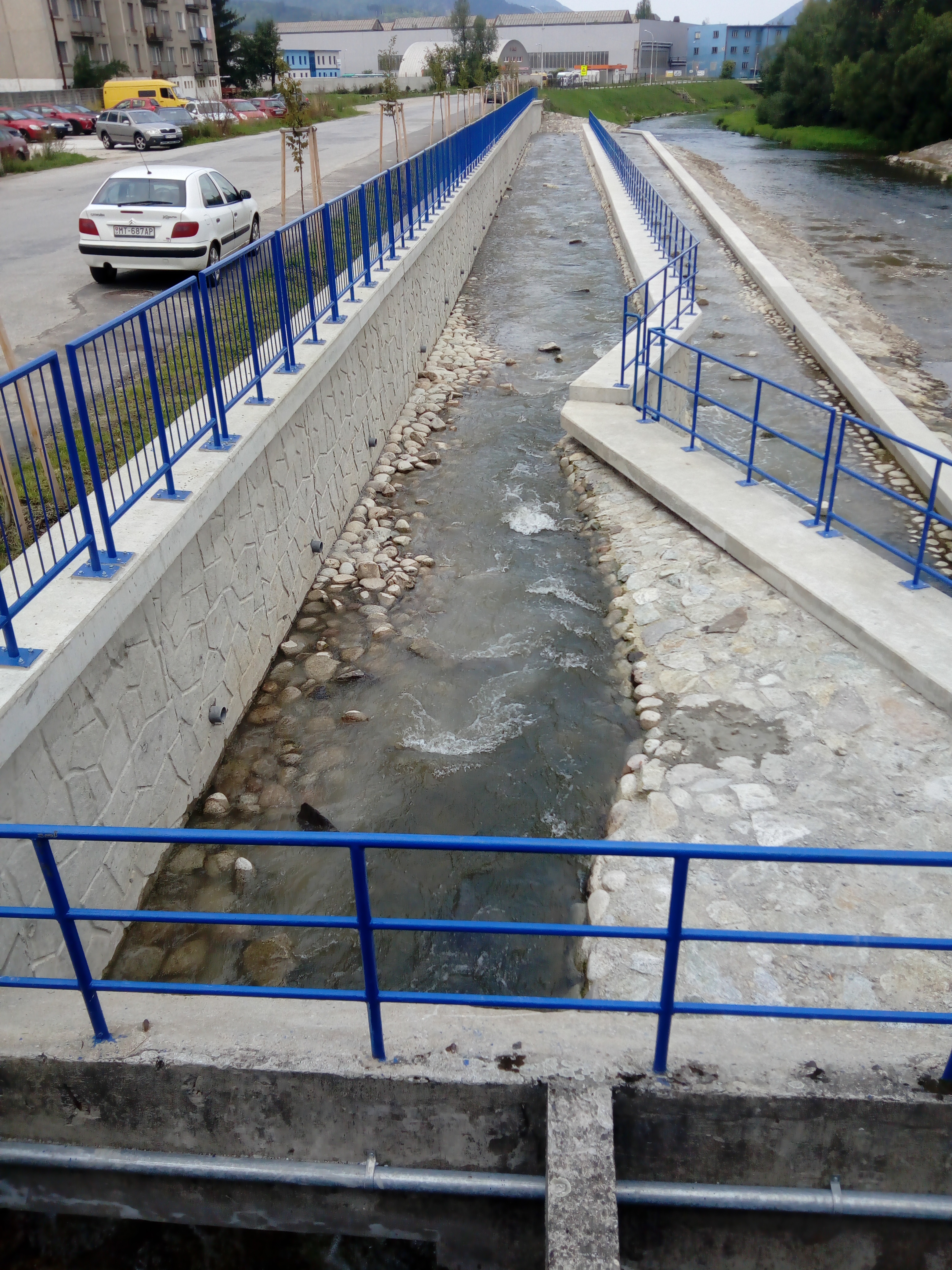 Odstraňovanie bariér vo vodnom toku Turiec, rkm 7,530; stavebné práce - Ingegneria civile