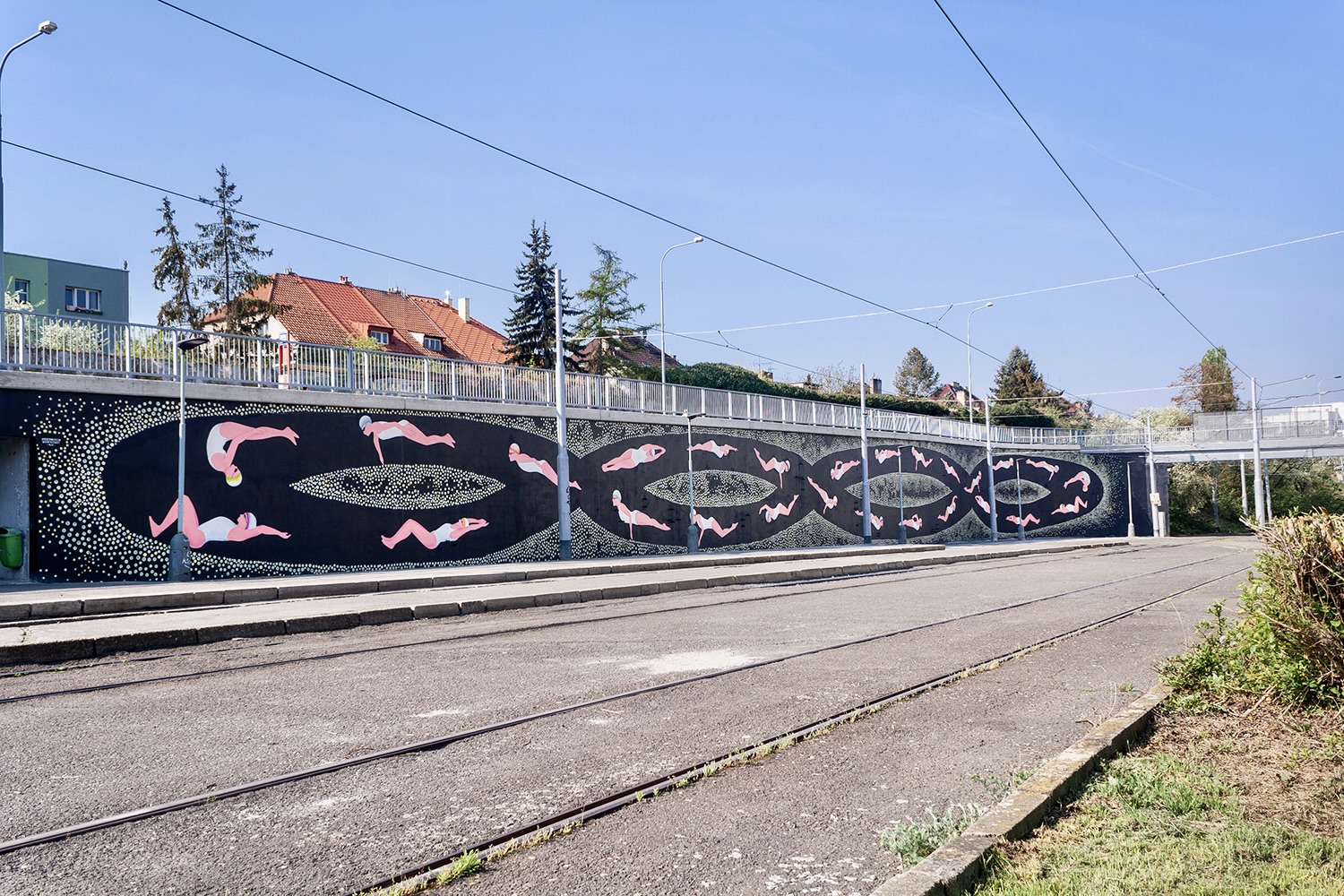 Praha 15, ul. Průmyslová – rekonstrukce opěrné zdi - Edilizia stradale e costruzione di ponti