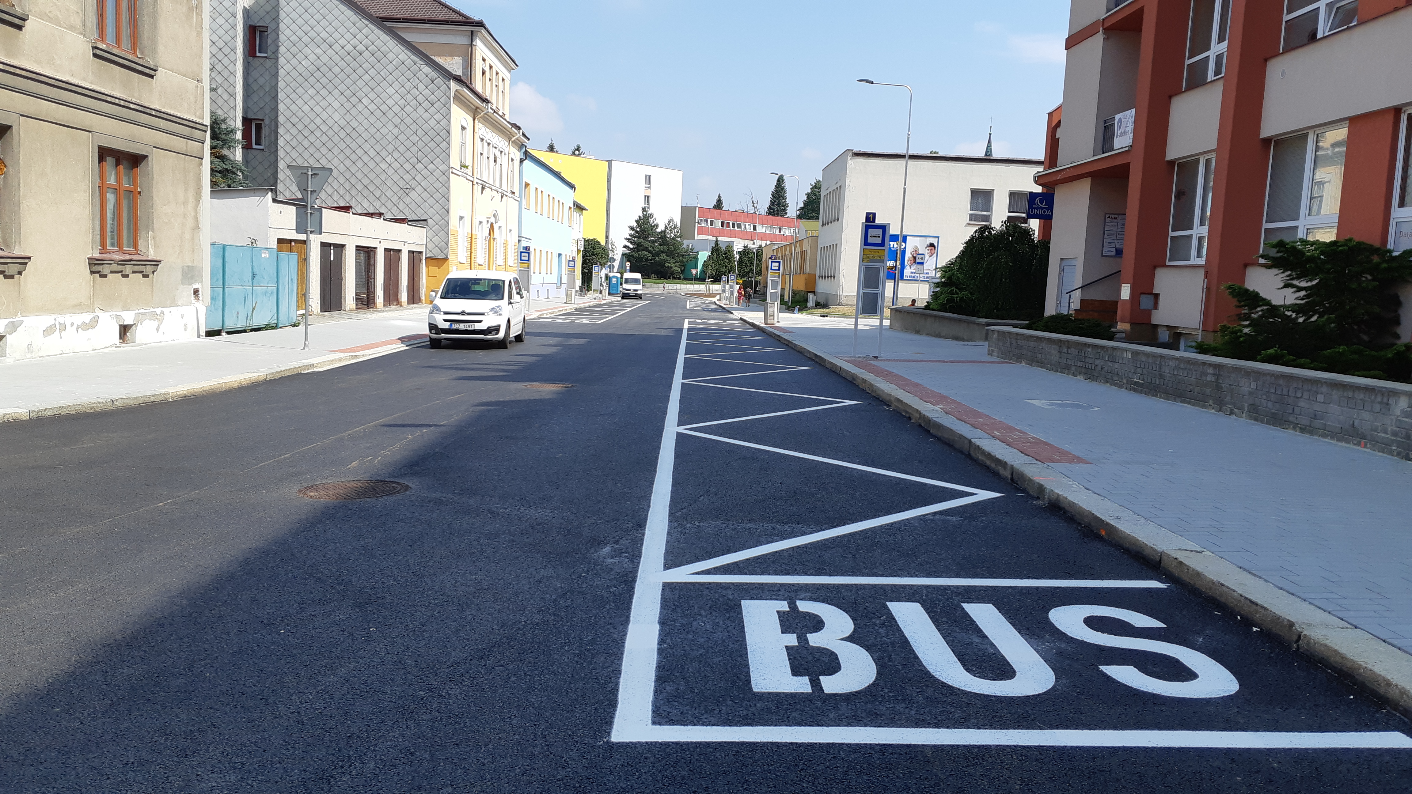 Jindřichův Hradec – rekonstrukce ul. Pravdova, terminál MHD - Edilizia stradale e costruzione di ponti