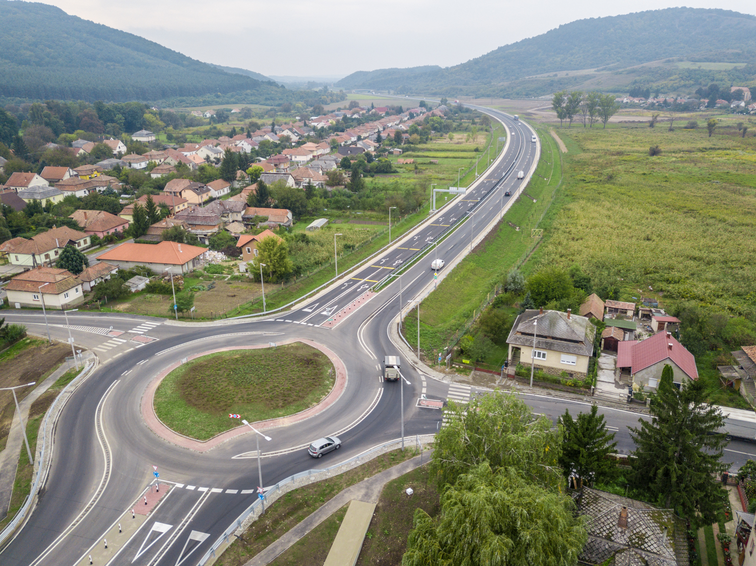 Útépítés, Nógrád - Edilizia stradale e costruzione di ponti