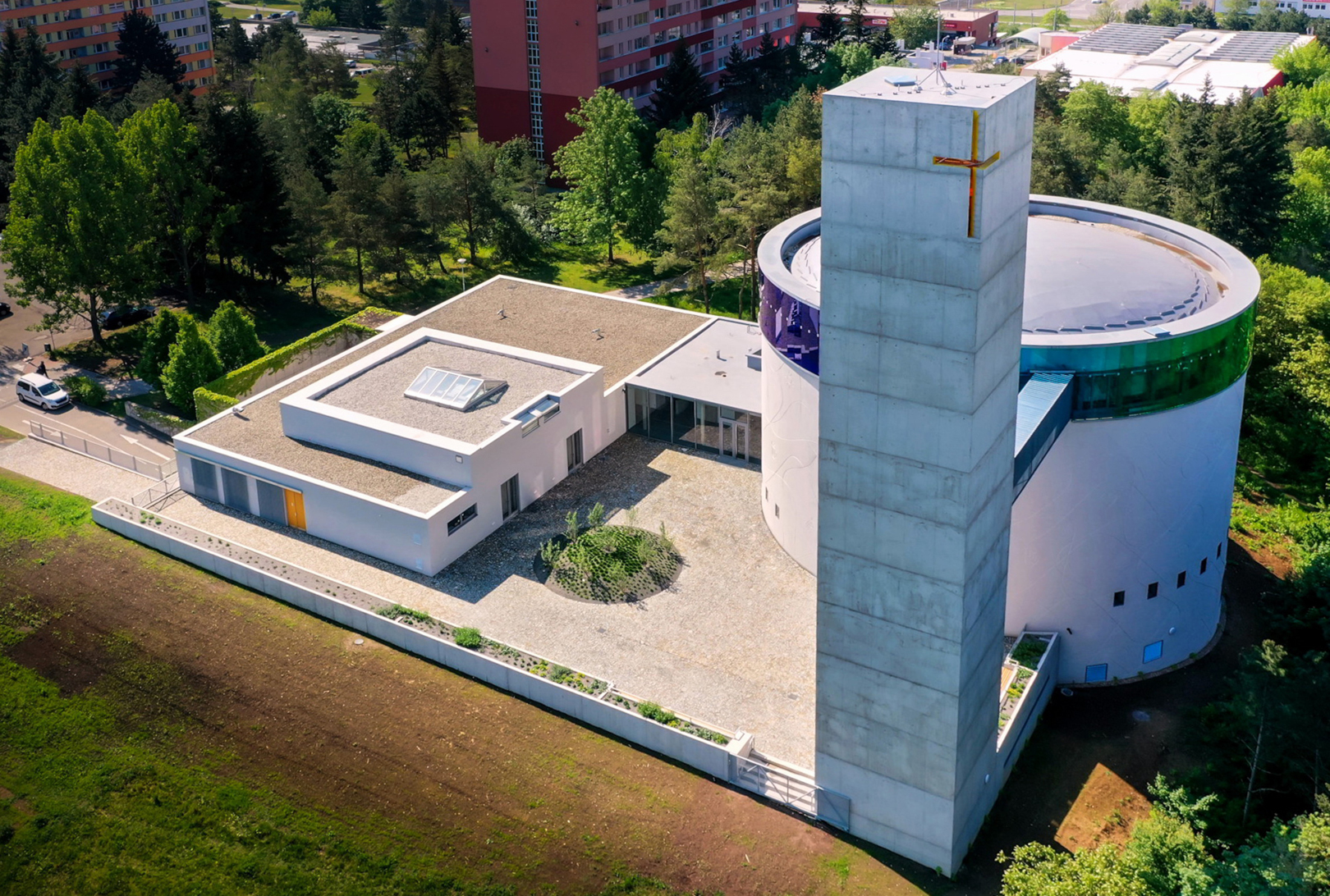 Přístavba duchovního centra Brno – Lesná, kostel a věž - Costruzione edilizia