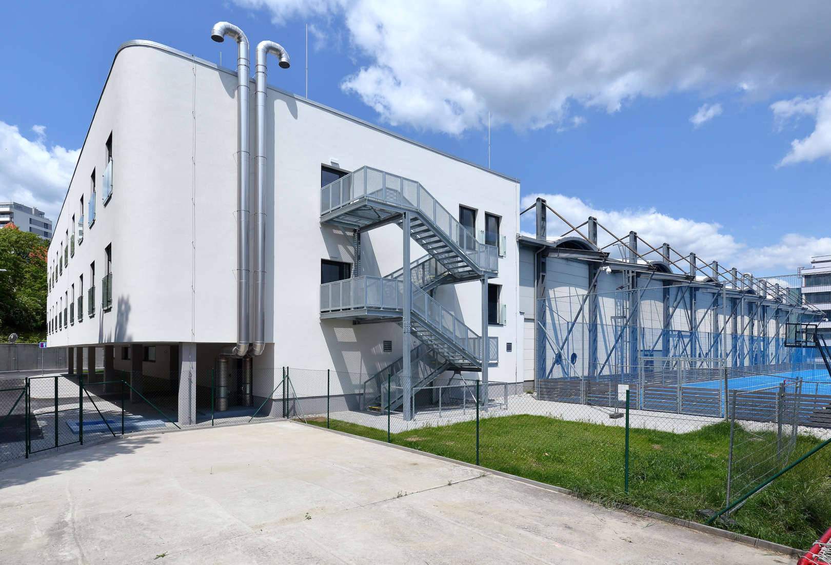 Plzeň – ubytovací zařízení u zimního stadionu - Costruzione edilizia