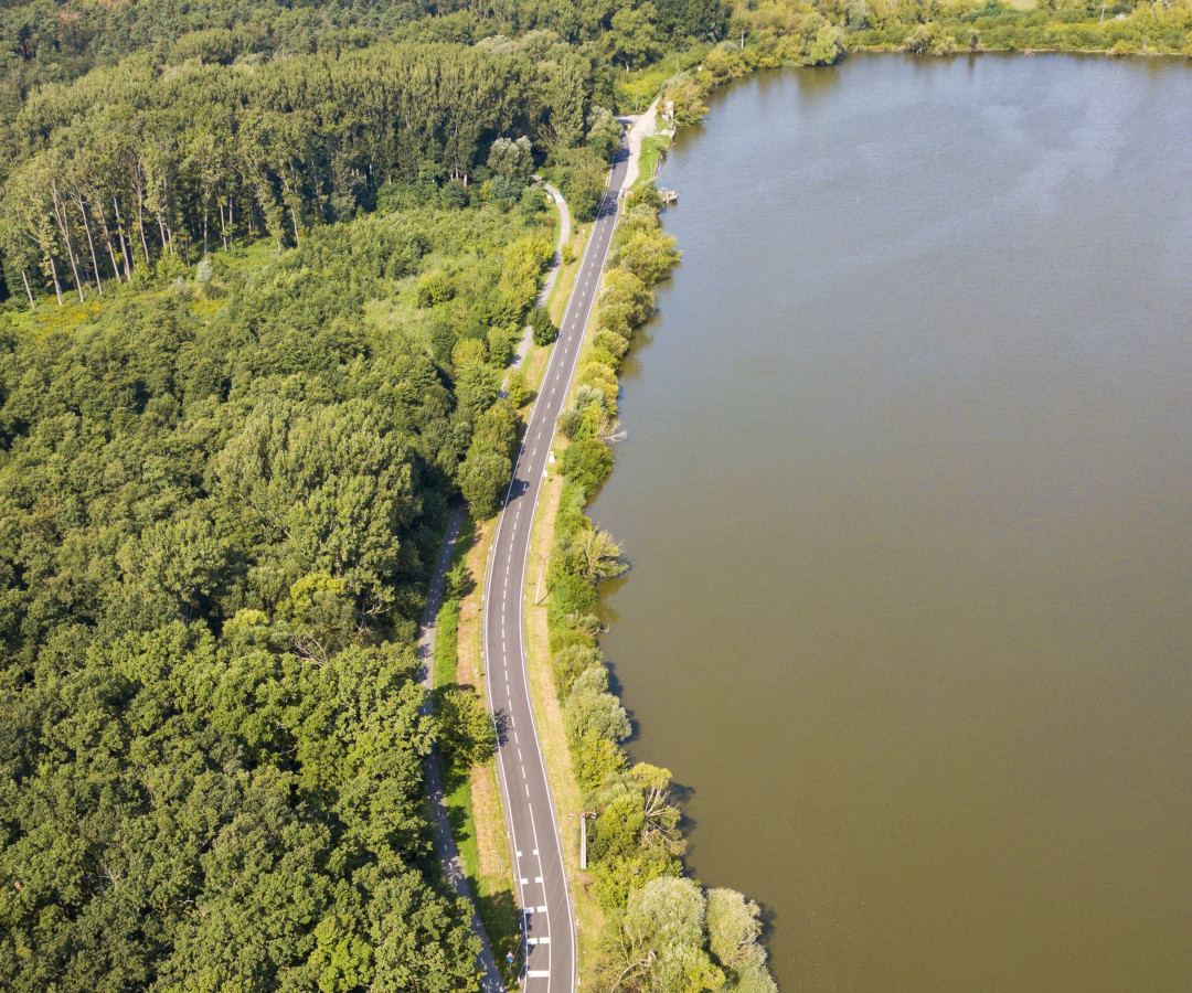 Silnice III/4254 – rekonstrukce úseku Mutěnice–Dubňany - Edilizia stradale e costruzione di ponti