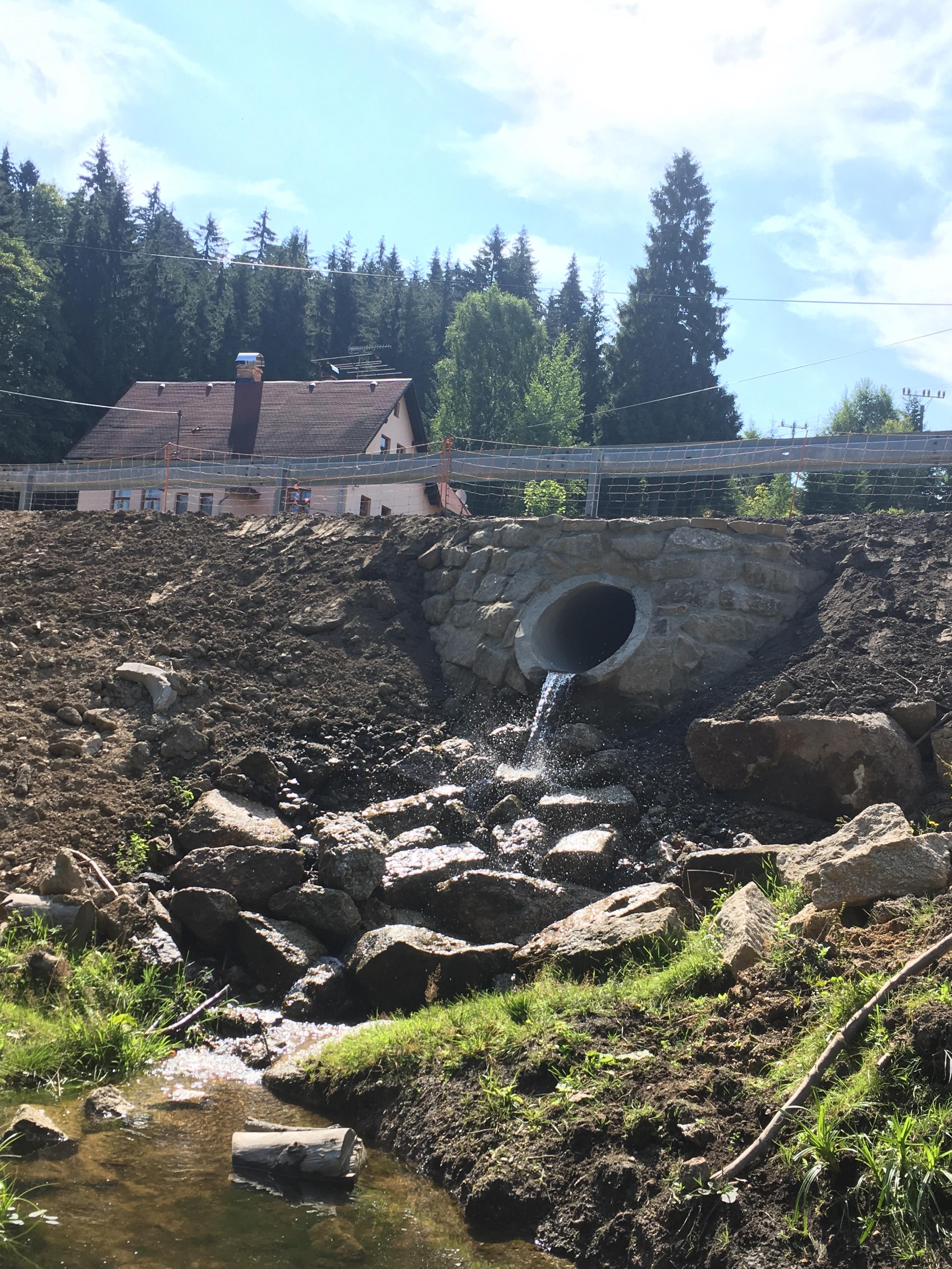 Silnice III/29022 – rekonstrukce úseku Hrabětice – Josefův Důl - Edilizia stradale e costruzione di ponti