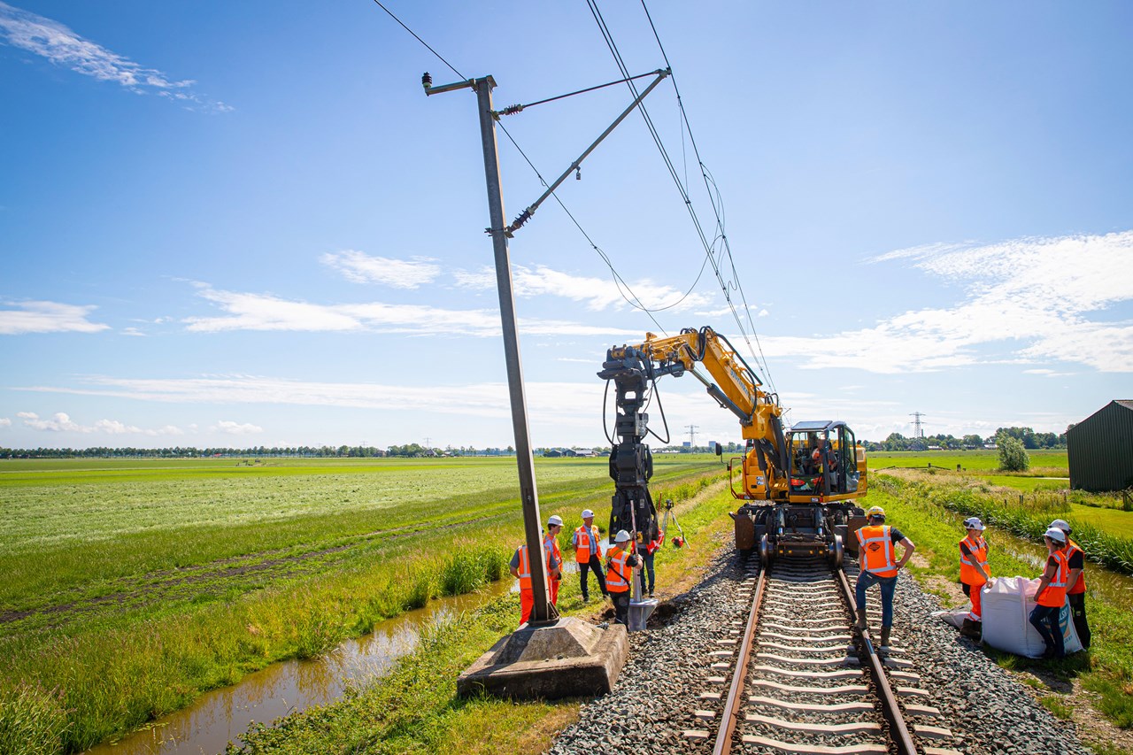 Vernieuwde fundamenten, Heerhugowaard-Enkhuizen - Edilizia ferroviaria Vernieuwde fundamenten, Heerhugowaard-Enkhuizen - Edilizia ferroviaria