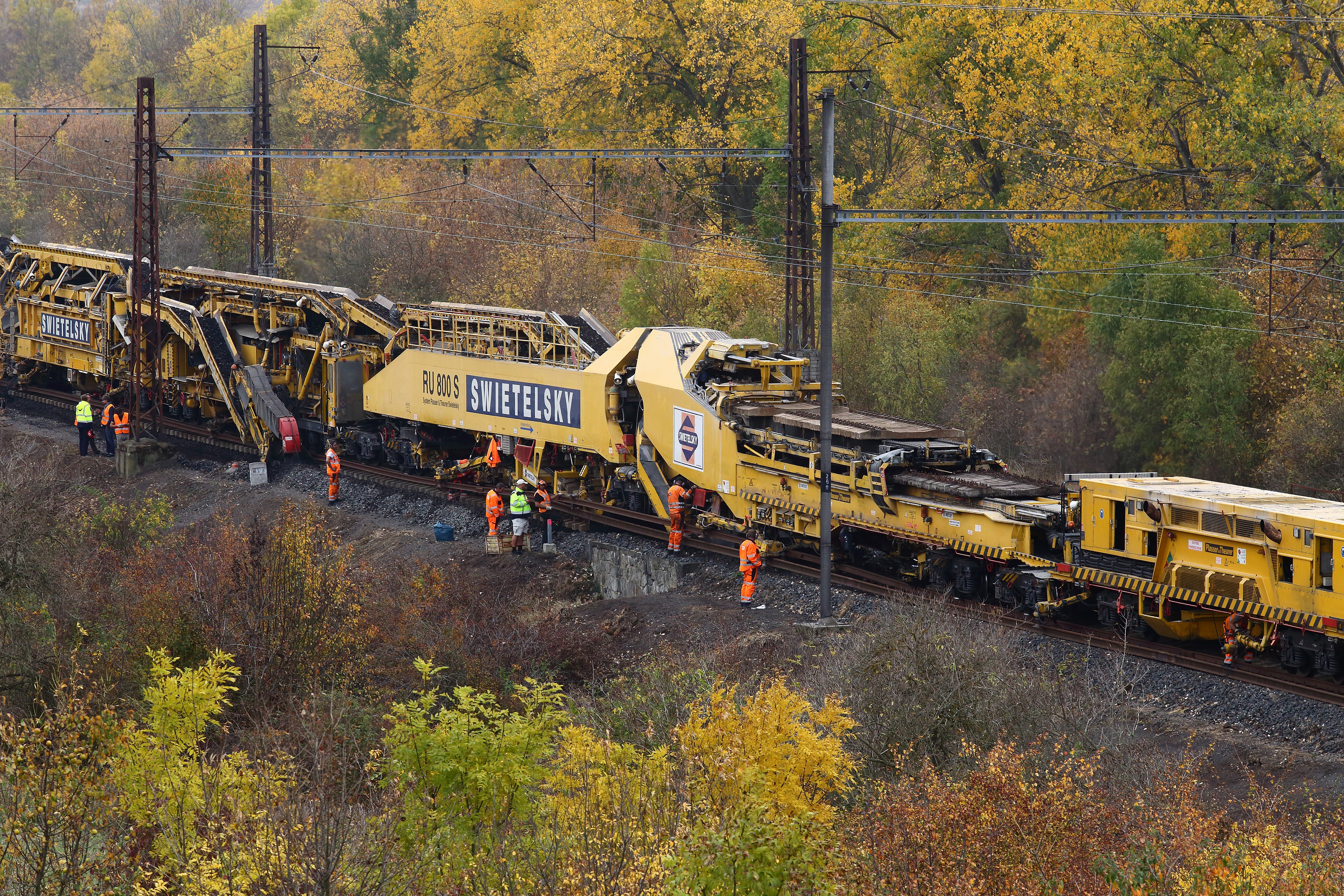 Optimalizace traťového úseku Obrnice–Čížkovice - Edilizia ferroviaria