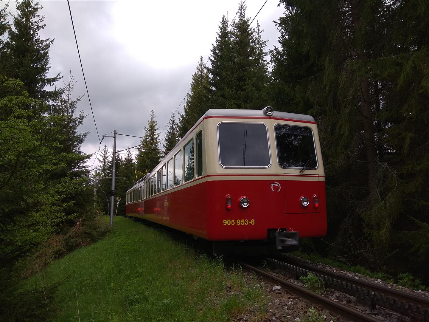 Rekonštrukcia ozubnice Štrba - Štrbské Pleso - Edilizia ferroviaria