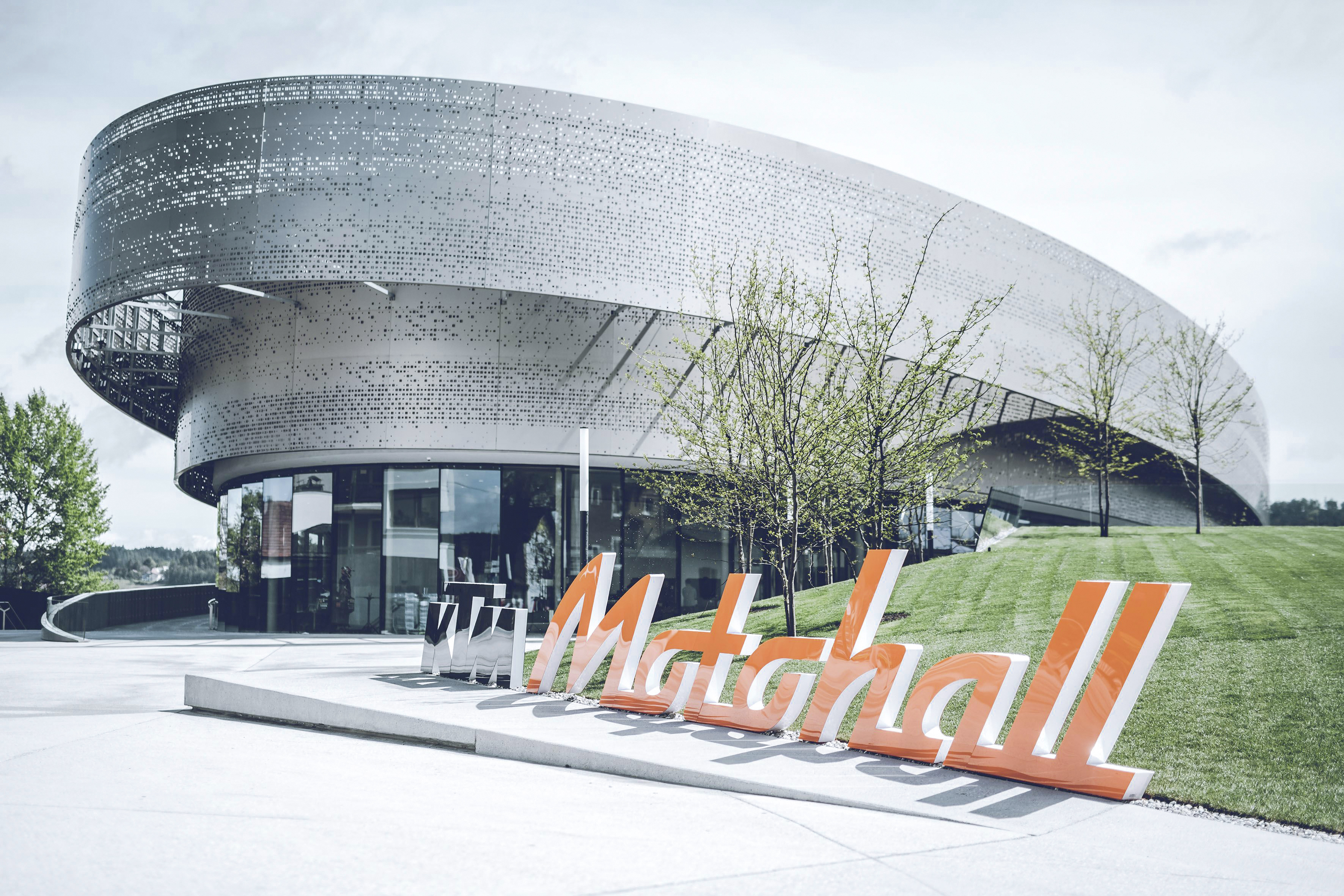 Ausstellungsgebäude, KTM Motohall, Mattighofen - Costruzione edilizia