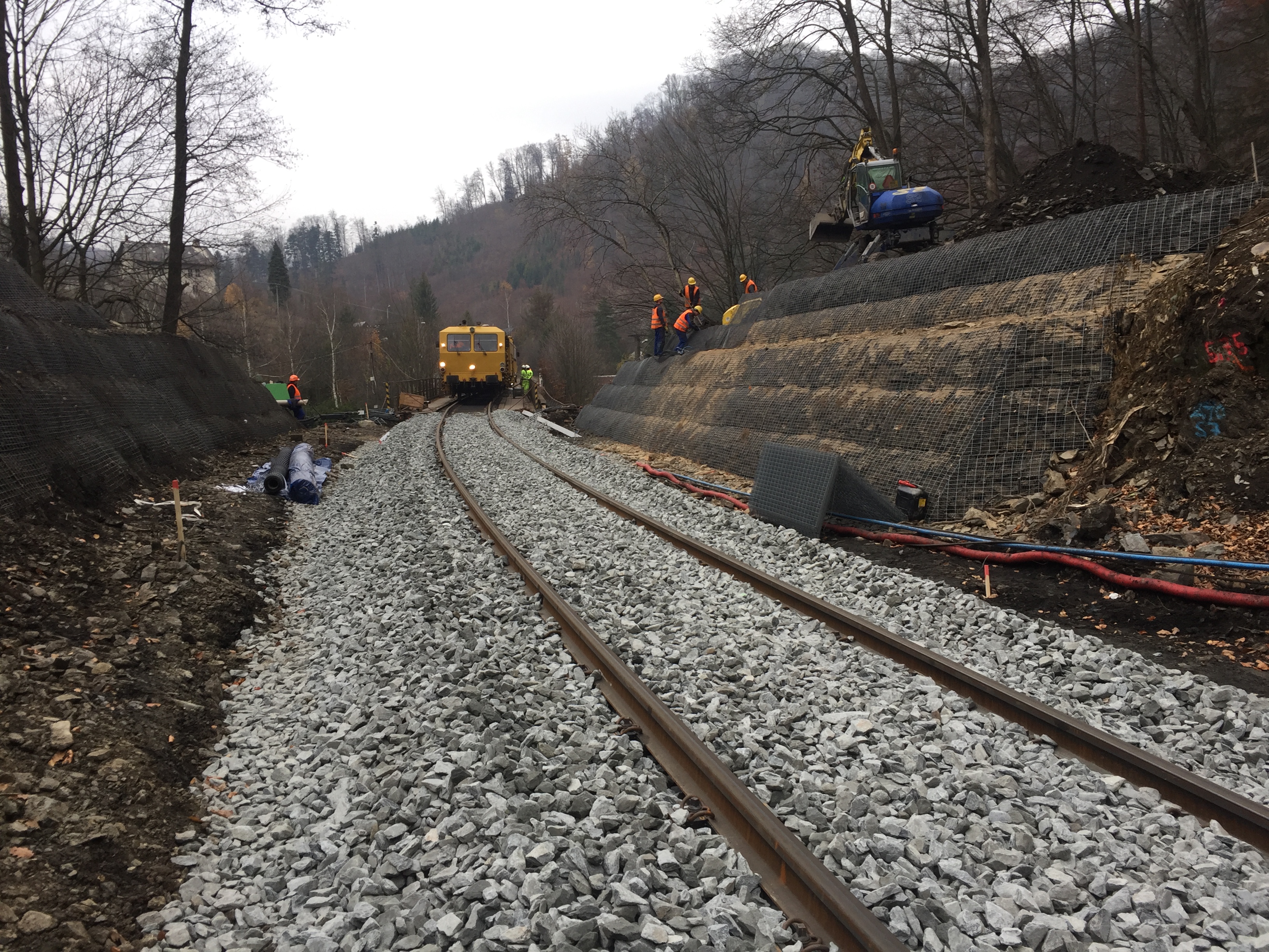 Sanace skalního zářezu Hrubá Voda – Domašov  - Edilizia ferroviaria