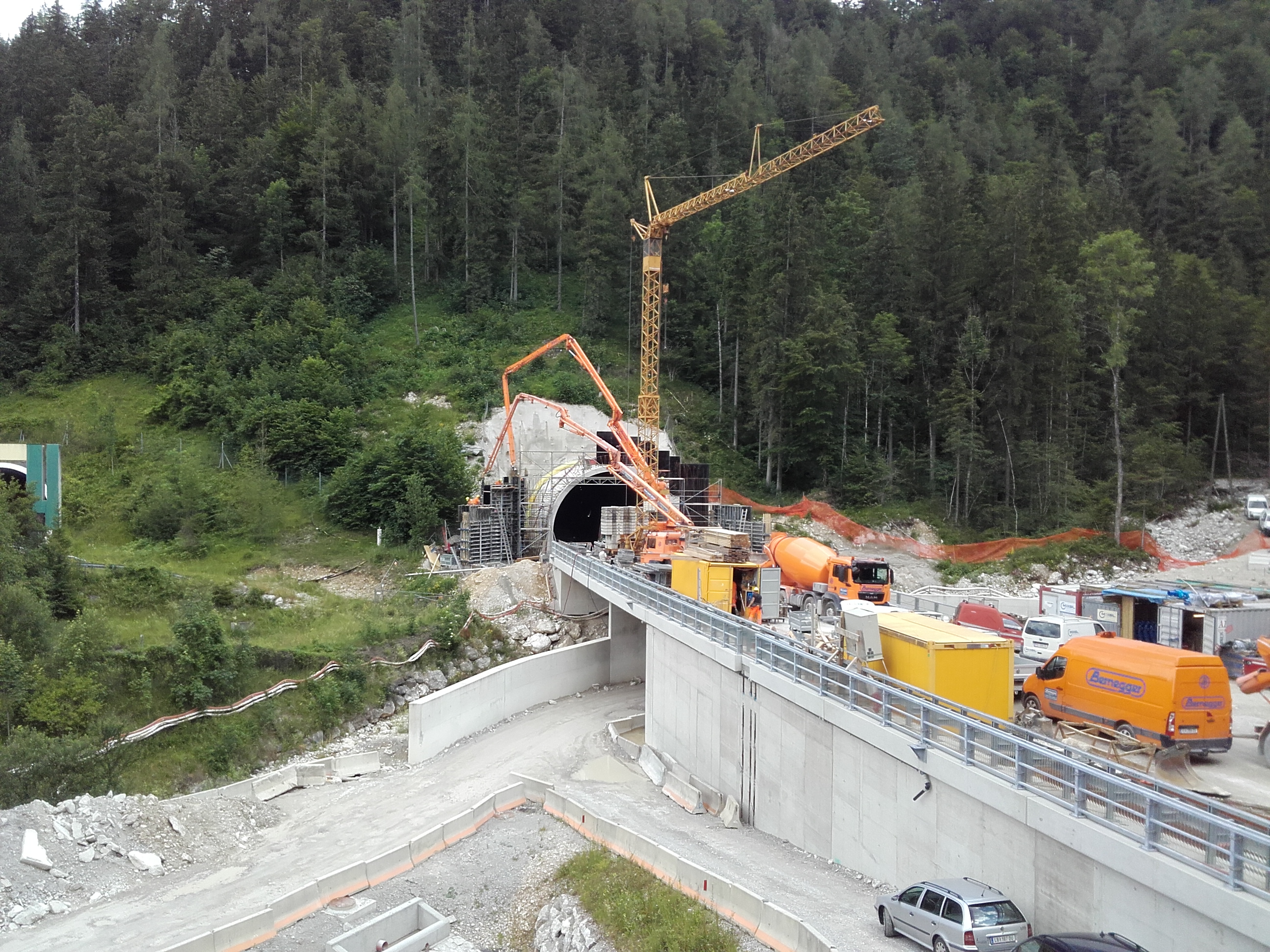 Tunnelkette Klaus - Costruzione edilizia