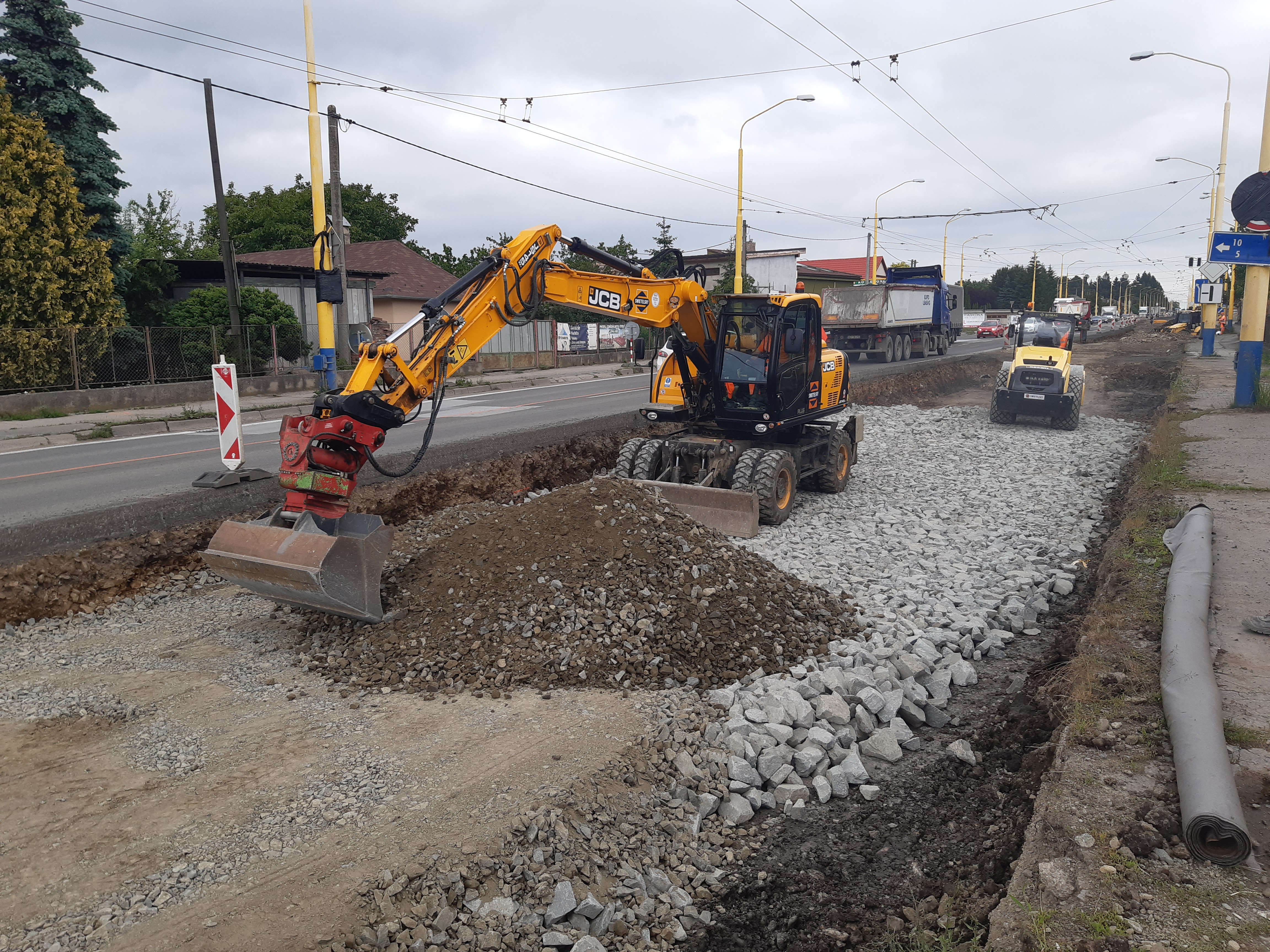 Rekonštrukcia cesty v Prešove - Edilizia stradale e costruzione di ponti