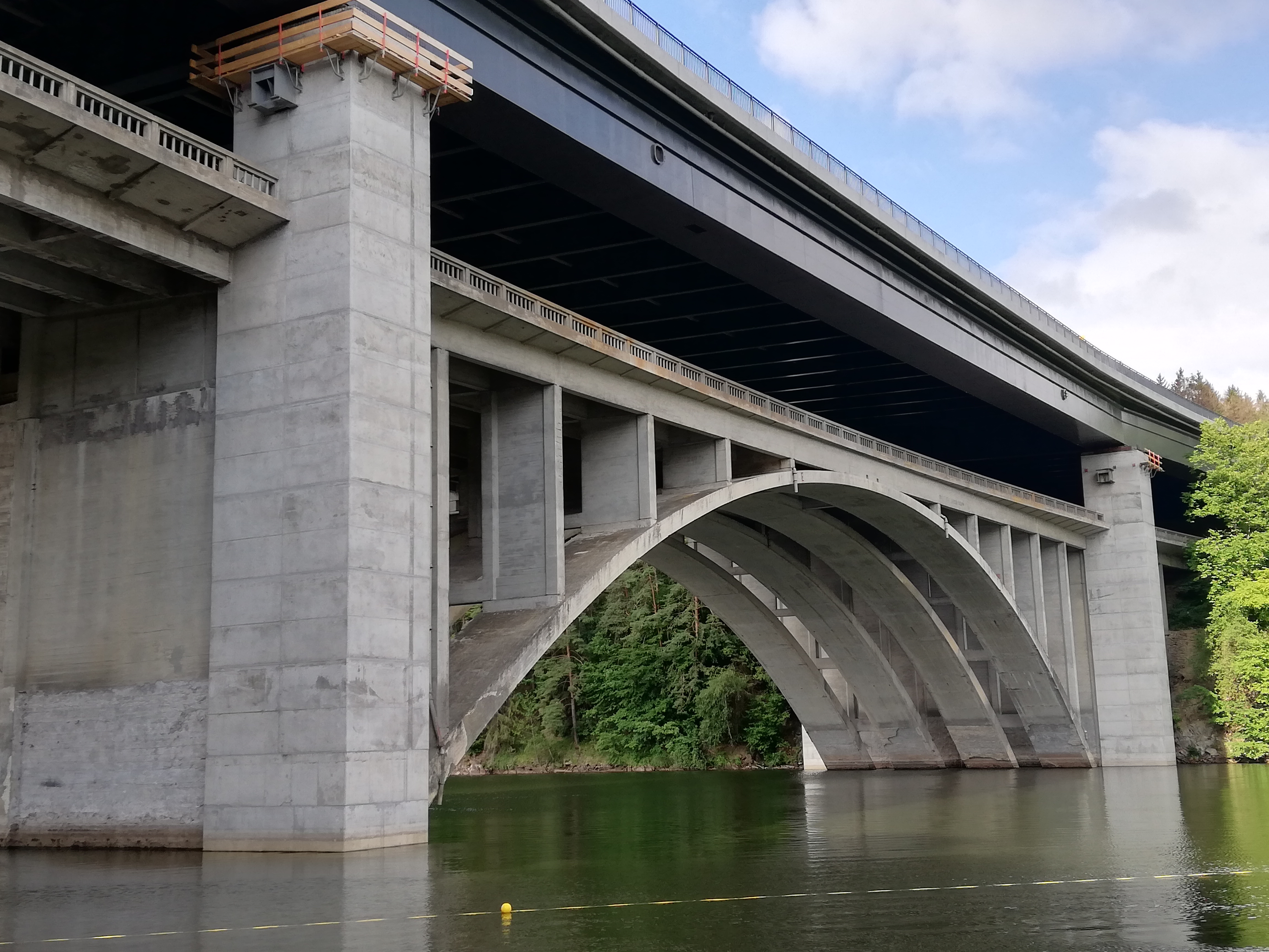 Dálnice D1, most Koberovice – dodávka mostních ložisek a závěrů - Edilizia stradale e costruzione di ponti