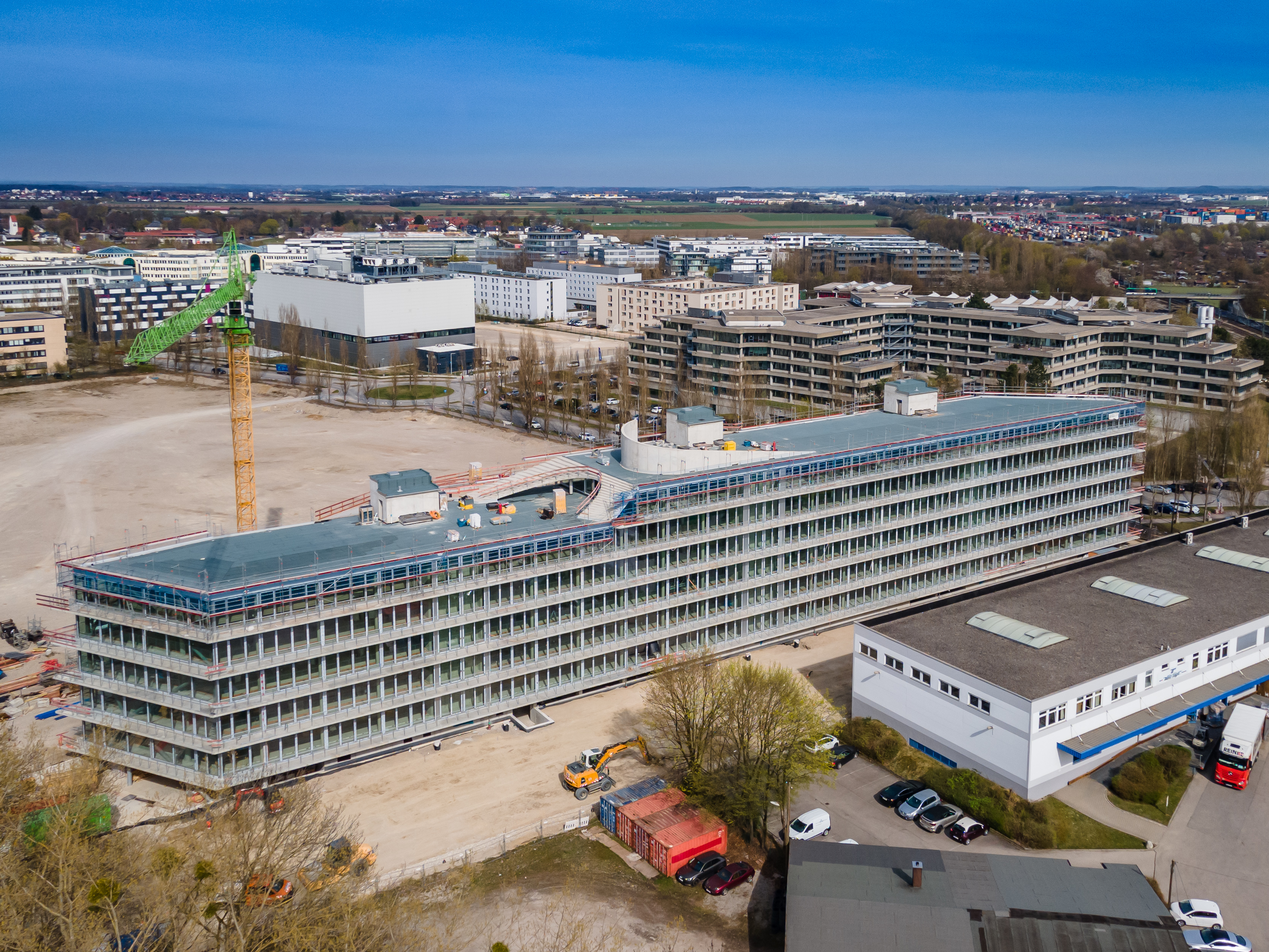 Hammerschmidt - Bürogebäude mit Dachterrasse und offenem Parkdeck - Costruzione edilizia