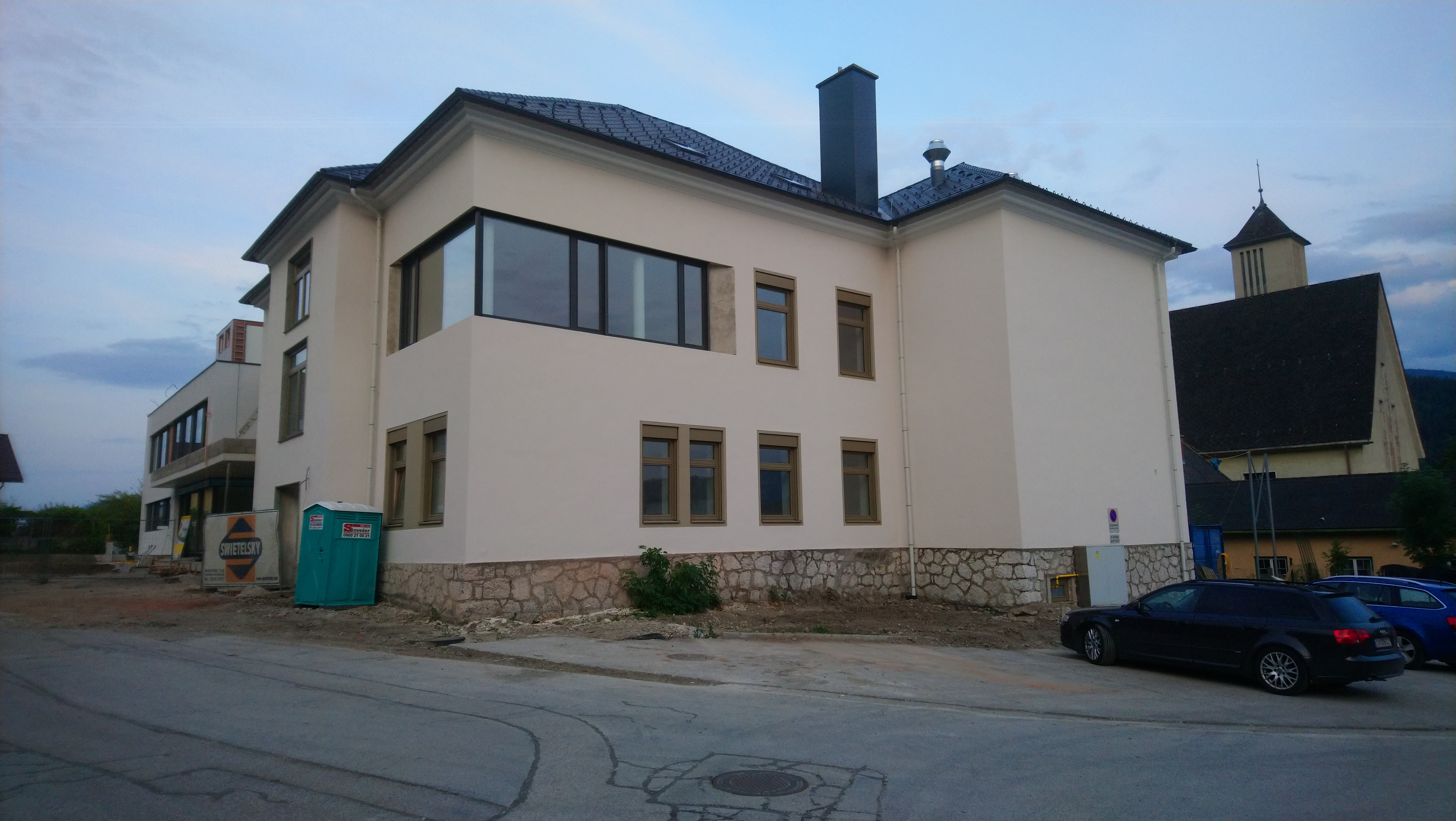 Volksschule Stainach-Pürgg - Costruzione edilizia