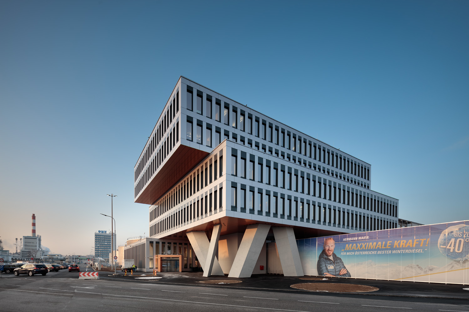 Büro OMV Schwechat - Costruzione edilizia
