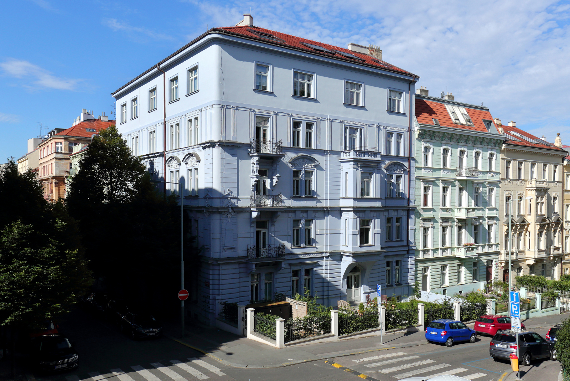 Praha 2 – rekonstrukce bytového domu Balbínova - Costruzione edilizia