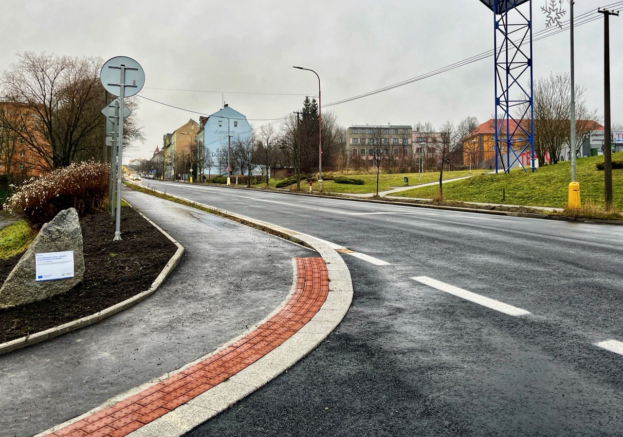 Silnice II/217, Aš – průtah městem - Edilizia stradale e costruzione di ponti Silnice II/217, Aš – průtah městem - Edilizia stradale e costruzione di ponti