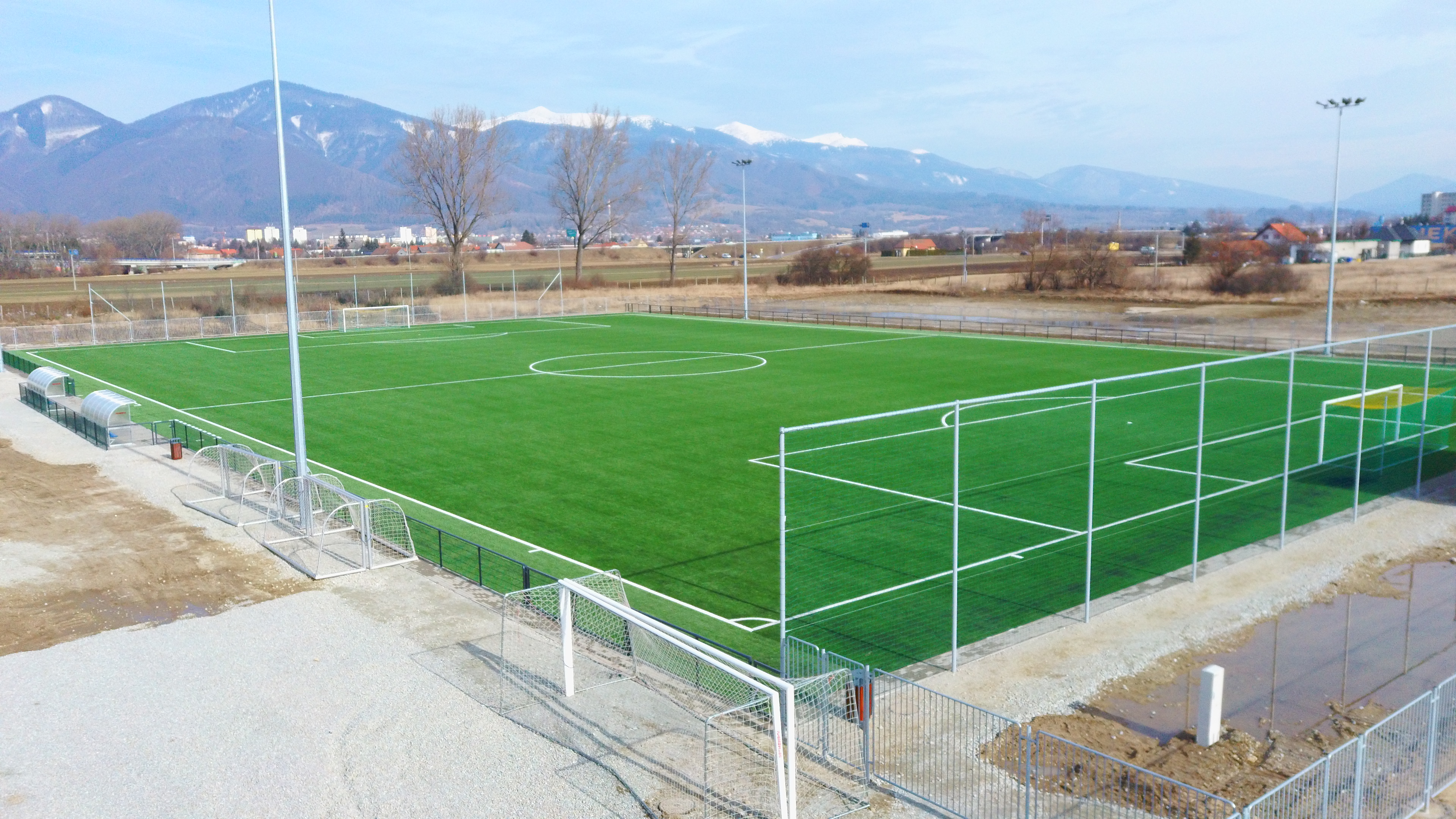 Šport park Pltníky Martin - Costruzione edilizia