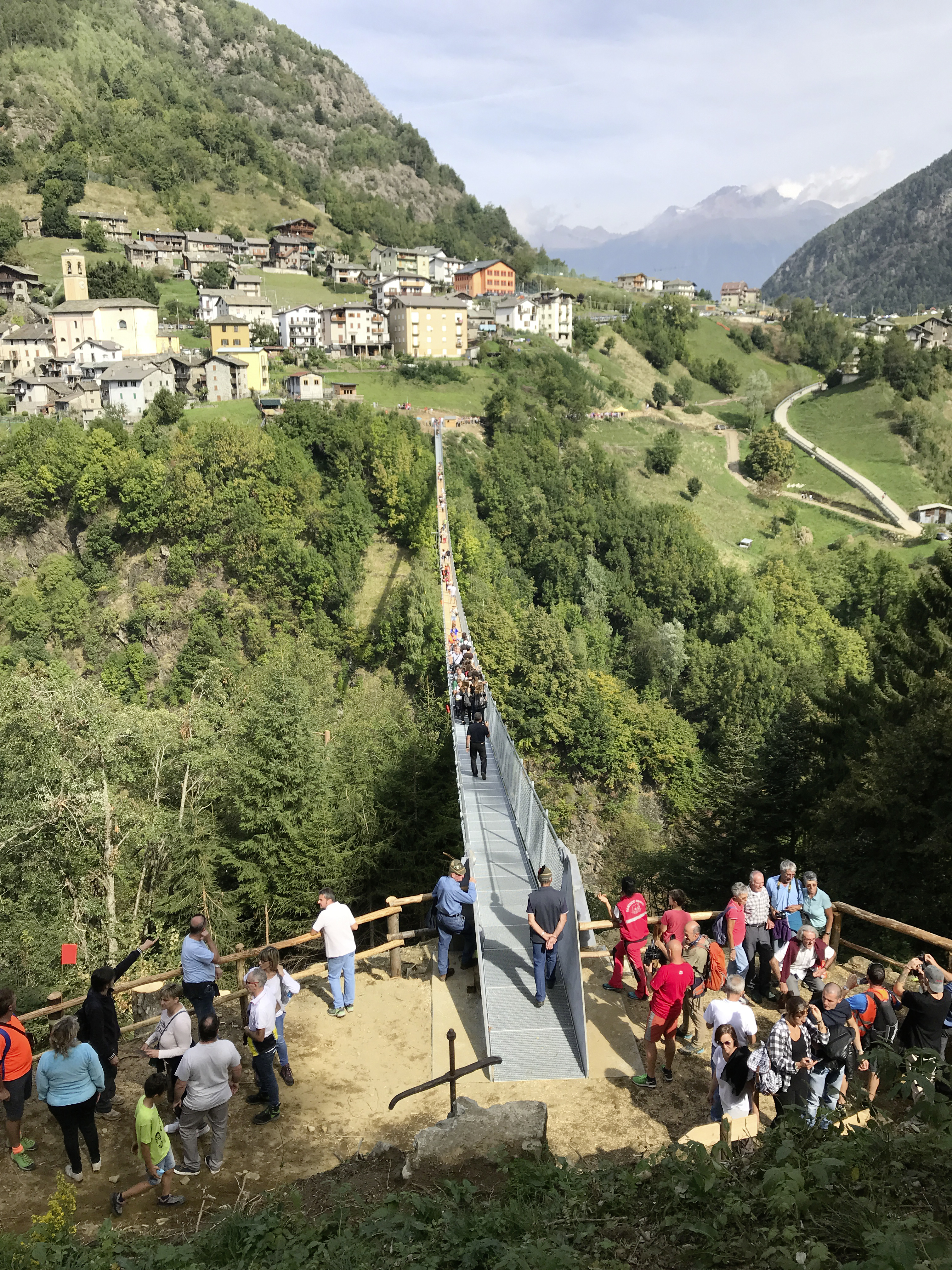 Costruzione di ponti, ponte sospeso pedonale, Tartano - Edilizia stradale e costruzione di ponti