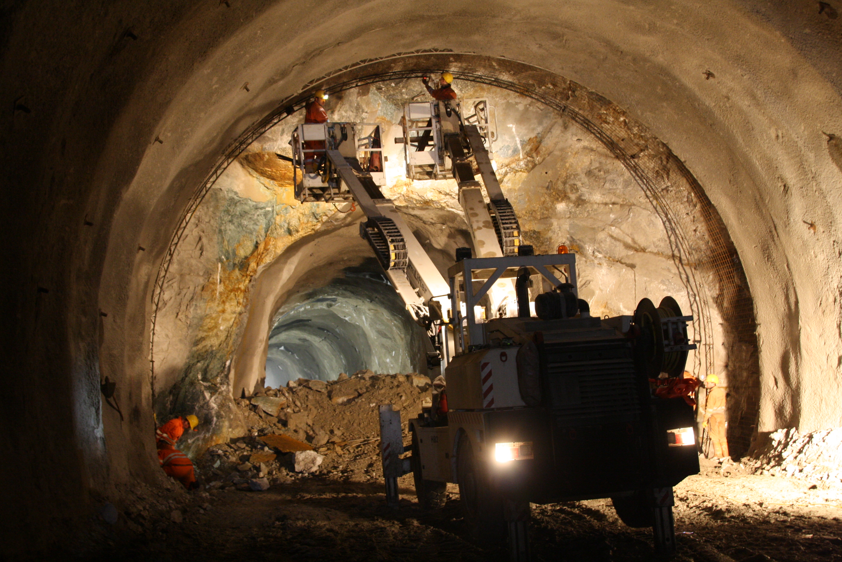 S10 Tunnel Neumarkt - Costruzione di gallerie